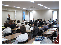 校区友愛部代表研修会を開催しました。